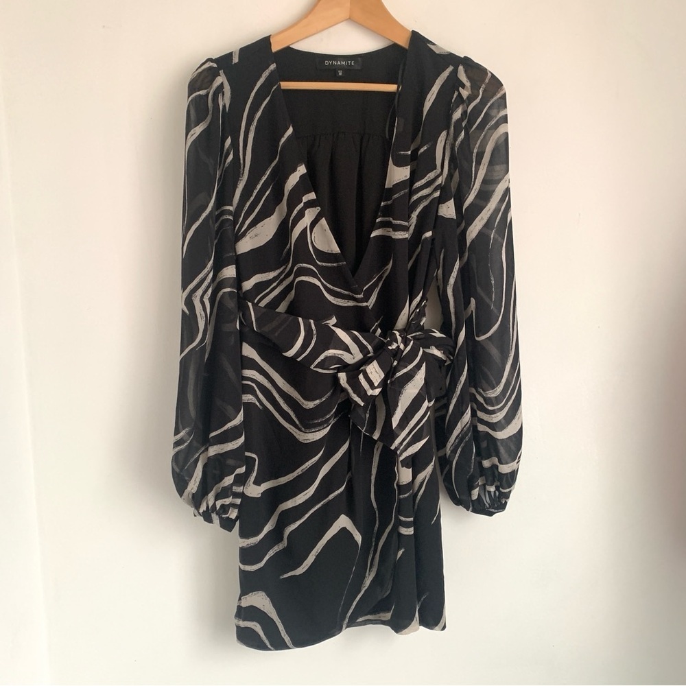 Dynamite Black Grey Abstract Sheer Sleeve Mini Dress - Picture 3 of 11